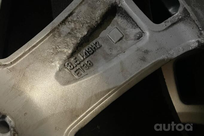 Mercedes, lengvojo lydinio