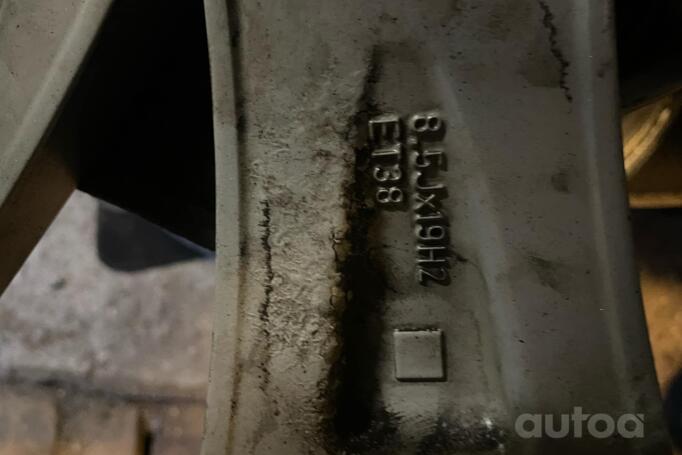 Mercedes, lengvojo lydinio