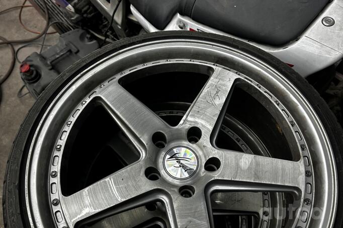 Kinai, lengvojo lydinio