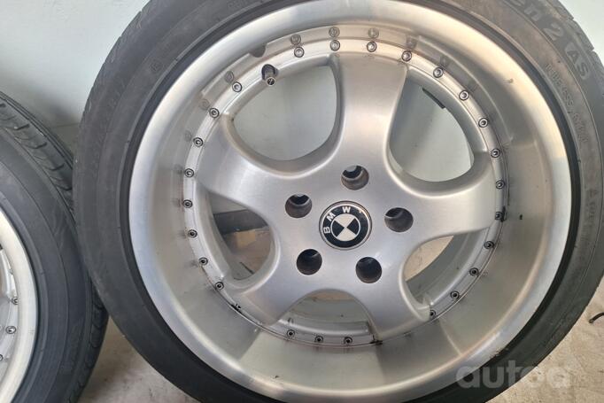 Kita, lengvojo lydinio