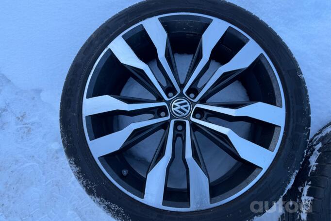 Kita, lengvojo lydinio