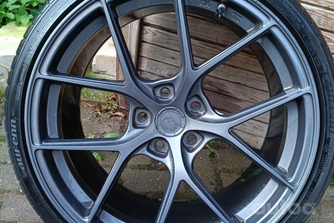 Japan racing, lengvojo lydinio