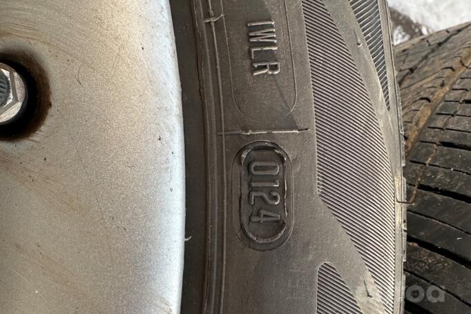 Kita, lengvojo lydinio