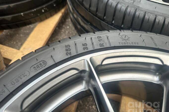 Japan Racing, lengvojo lydinio