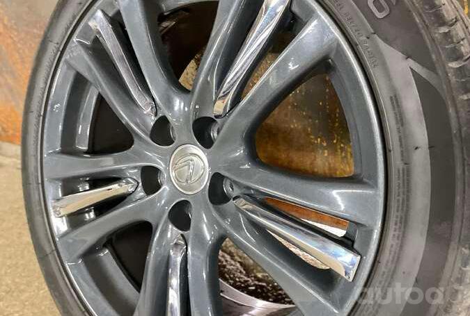 Lexus, lengvojo lydinio