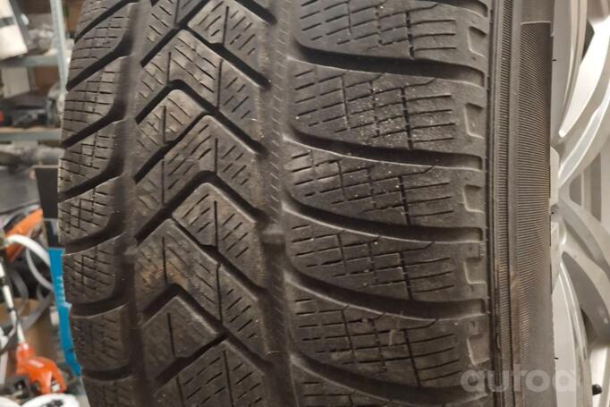 Audi, lengvojo lydinio