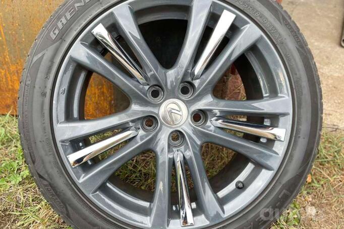 Lexus, lengvojo lydinio