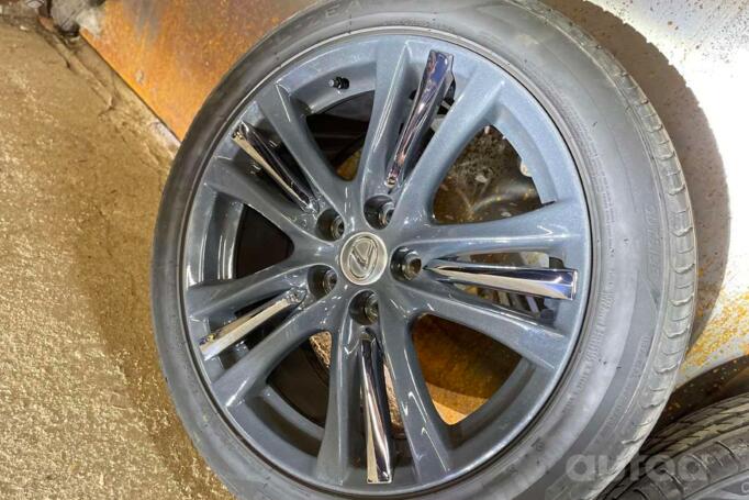 Lexus, lengvojo lydinio