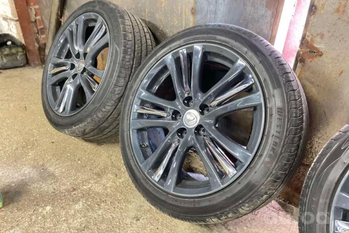 Lexus, lengvojo lydinio