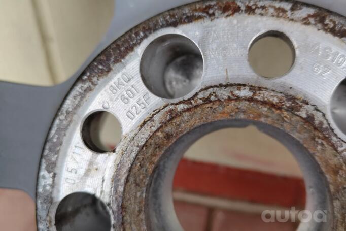 Kita, lengvojo lydinio