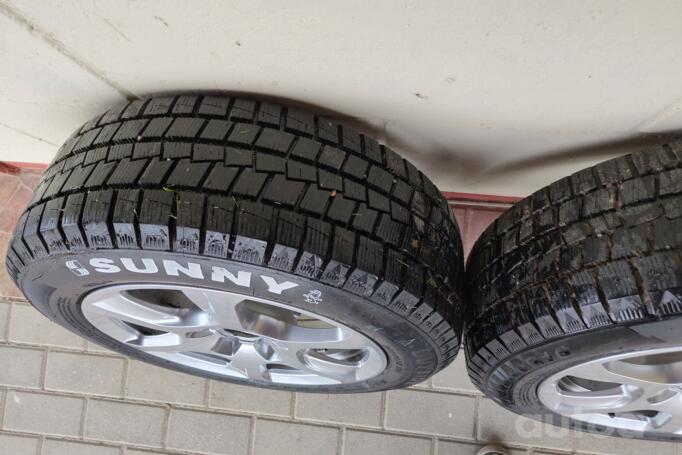 Kita, lengvojo lydinio