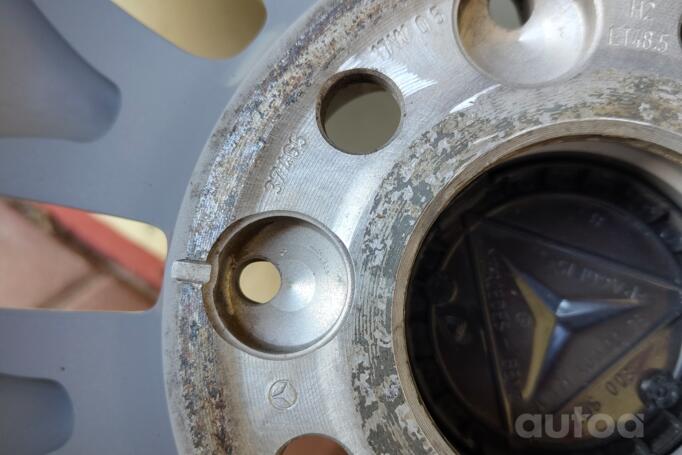 Kita, lengvojo lydinio