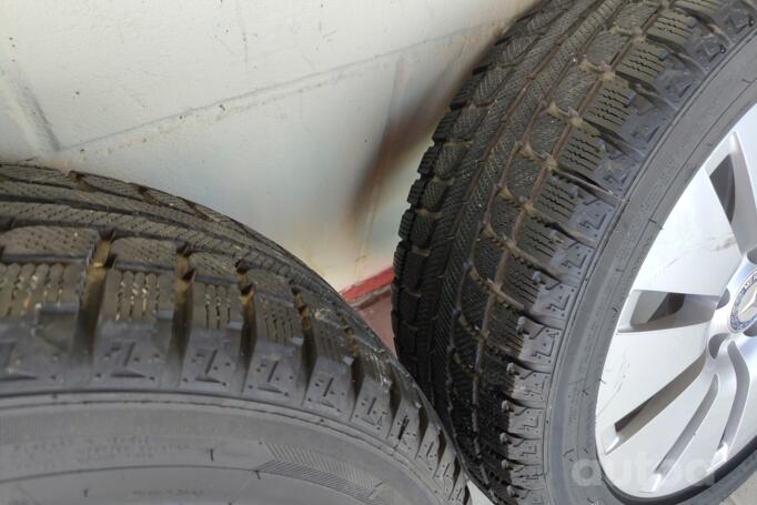 Kita, lengvojo lydinio