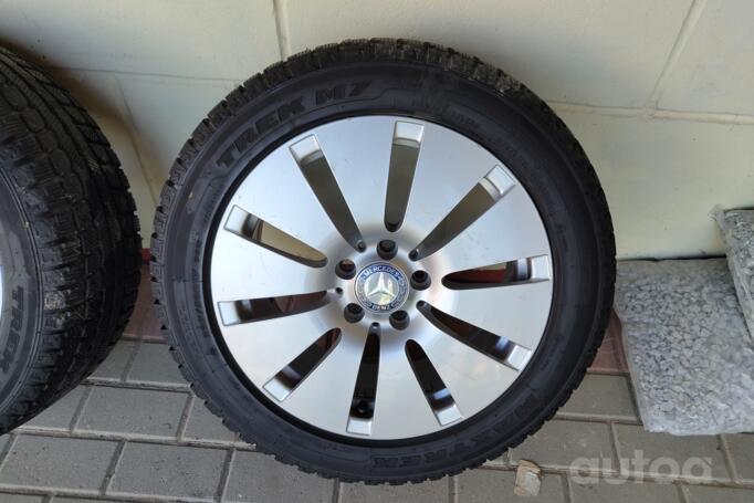 Kita, lengvojo lydinio