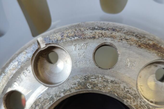 Kita, lengvojo lydinio