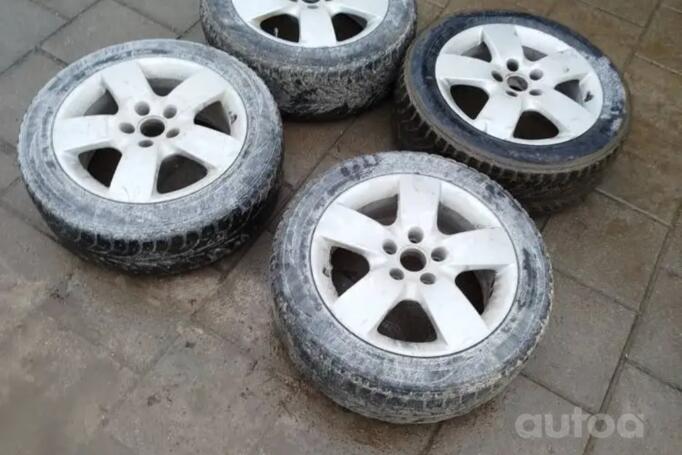 Kita, lengvojo lydinio