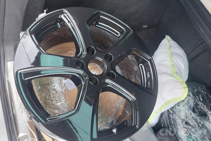 Volkswagen, lengvojo lydinio