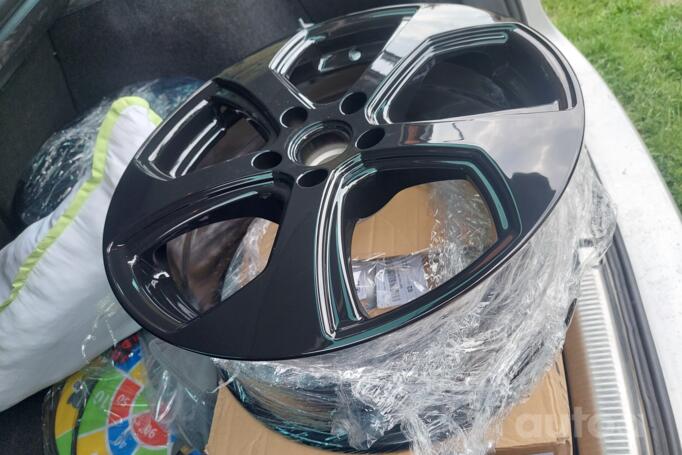 Volkswagen, lengvojo lydinio