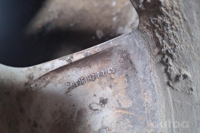 Kita, lengvojo lydinio