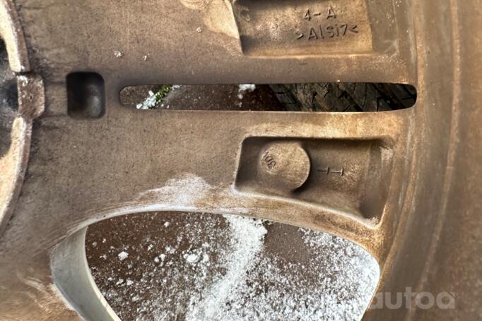 Kita, lengvojo lydinio