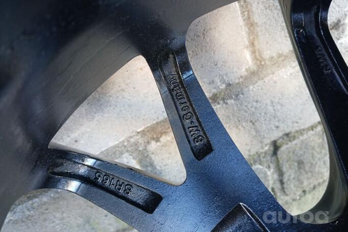 Kita, lengvojo lydinio