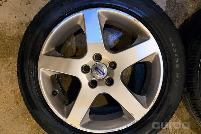 Volvo, lengvojo lydinio