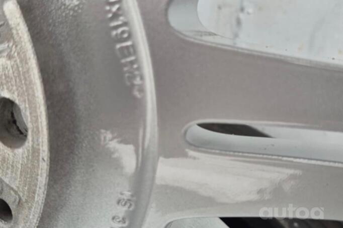 BMW, lengvojo lydinio