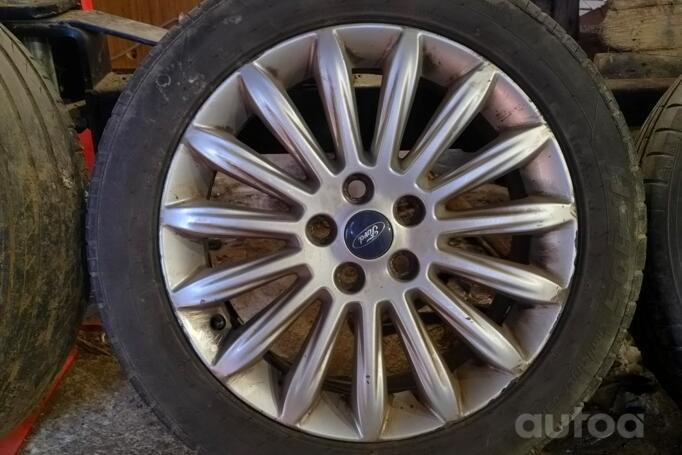 Kita, lengvojo lydinio