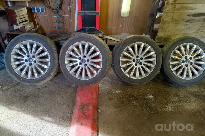 Kita, lengvojo lydinio