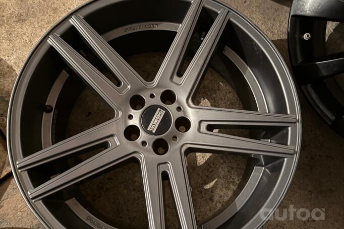 Kita, lengvojo lydinio