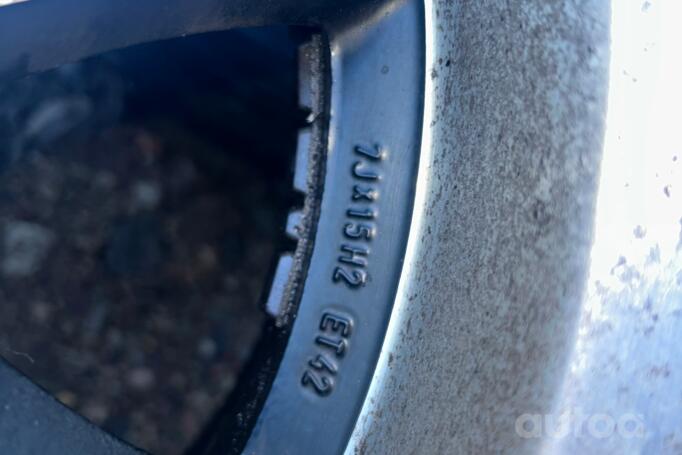 Kita, lengvojo lydinio