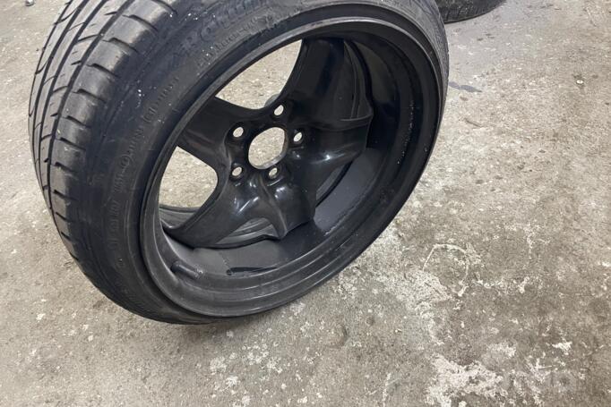 Insignios, plieniniai štampuoti