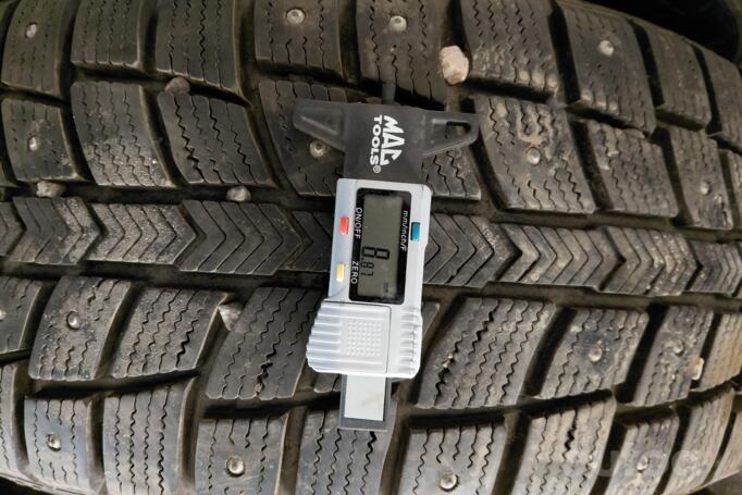 Kita, lengvojo lydinio