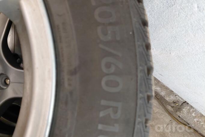 Kita, lengvojo lydinio