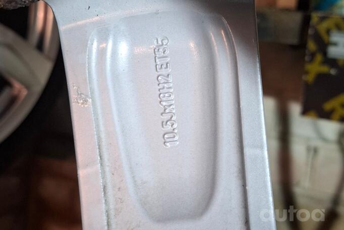 Kita, lengvojo lydinio