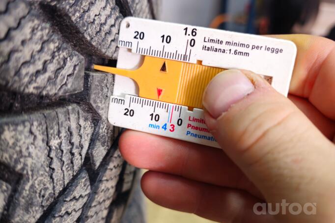 Kita, lengvojo lydinio