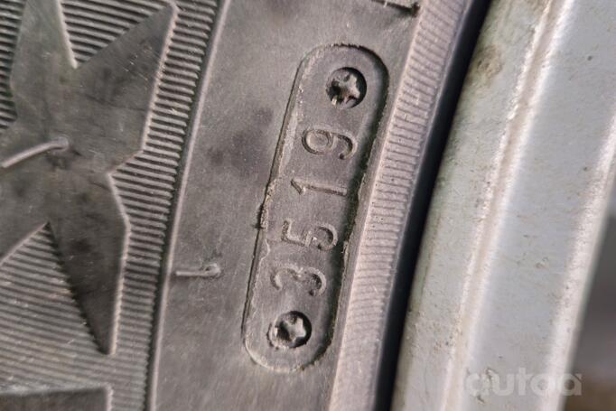 Kita, lengvojo lydinio