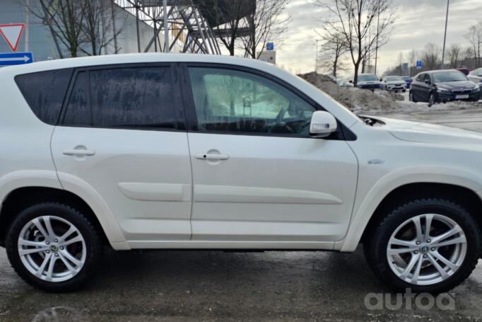 Kita, lengvojo lydinio