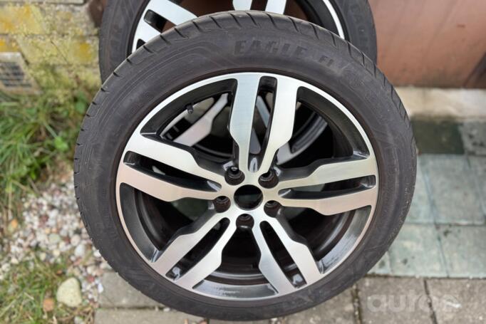 Peugeot, lengvojo lydinio