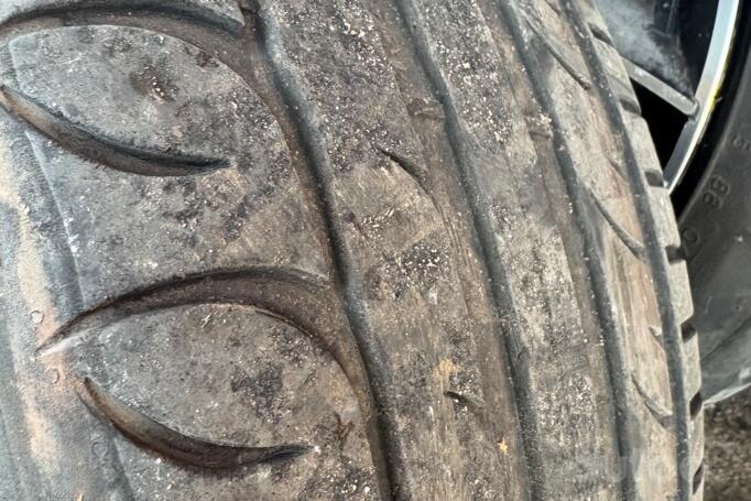 MOMO, lengvojo lydinio