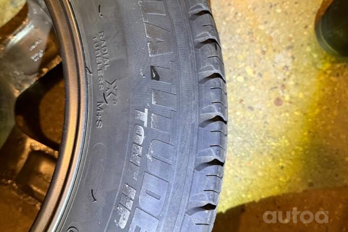 Dezent, lengvojo lydinio