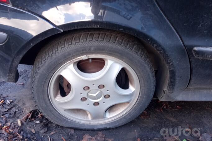 Kita, lengvojo lydinio