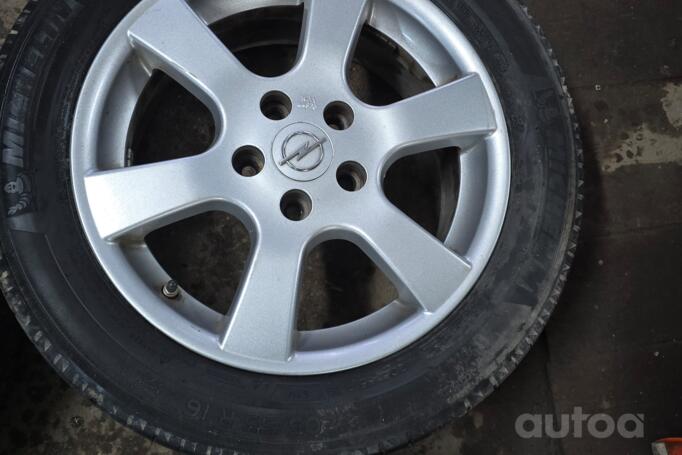 Kita, lengvojo lydinio