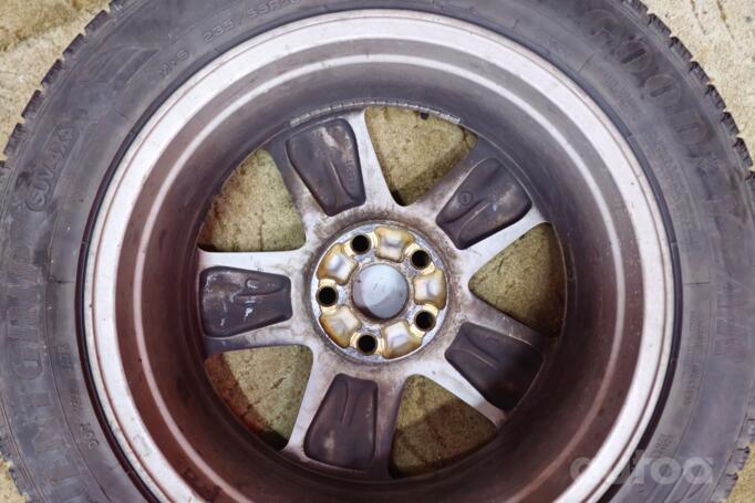 Toyota rav4, lengvojo lydinio