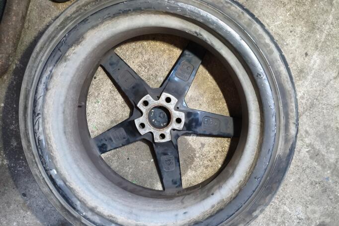 Mb Desing, lengvojo lydinio