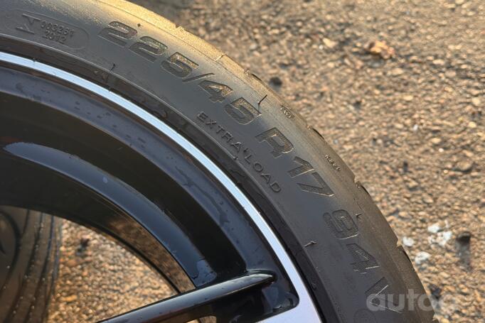 Kita, lengvojo lydinio