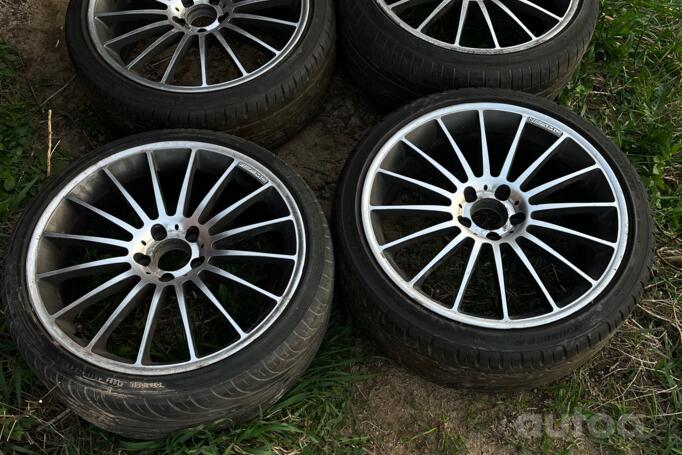 Kita, lengvojo lydinio