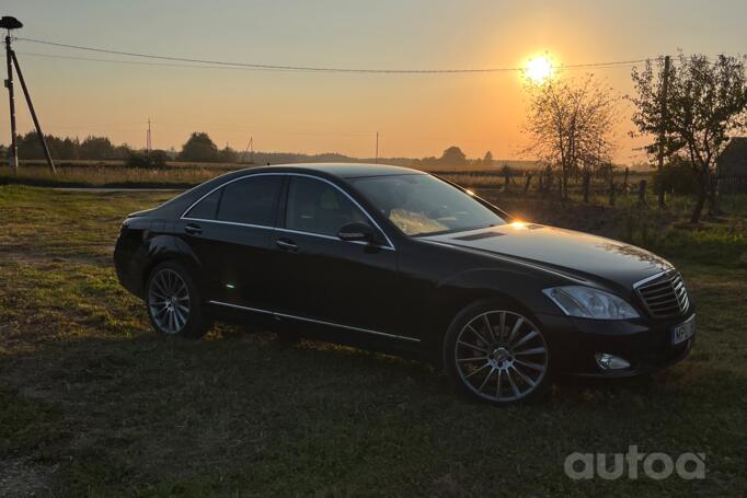 Kita, lengvojo lydinio