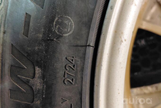 Kita, lengvojo lydinio