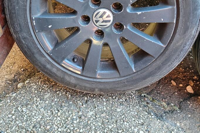 Kita, lengvojo lydinio